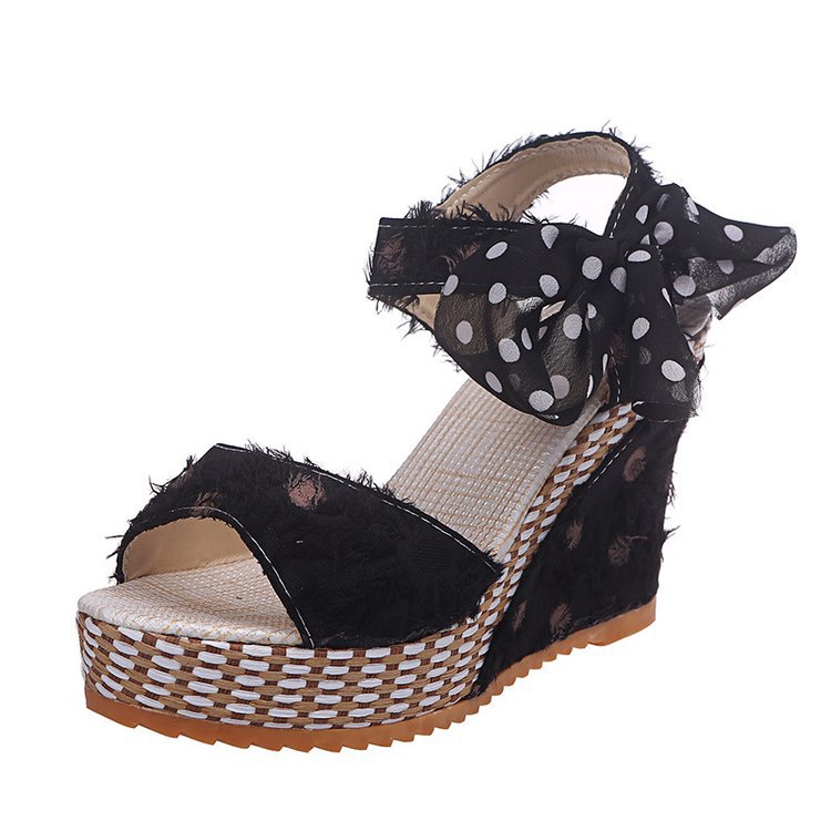 Lace fish mouth high heel sandals