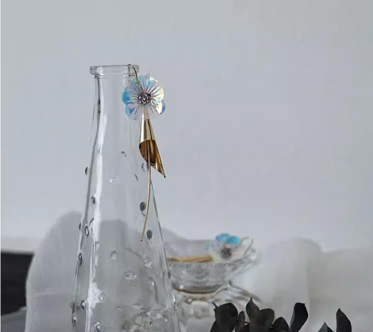 Gentle And Sweet Vacation Style Small Spectacular Laser Flower Earrings