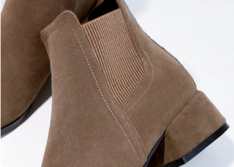 Rough heeled boots