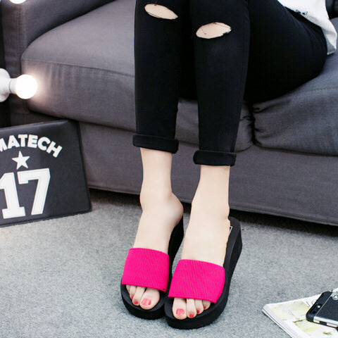 New elastic flat bottom slope with a lady sandals and slippers in wholesale trade platform