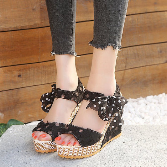 Lace fish mouth high heel sandals
