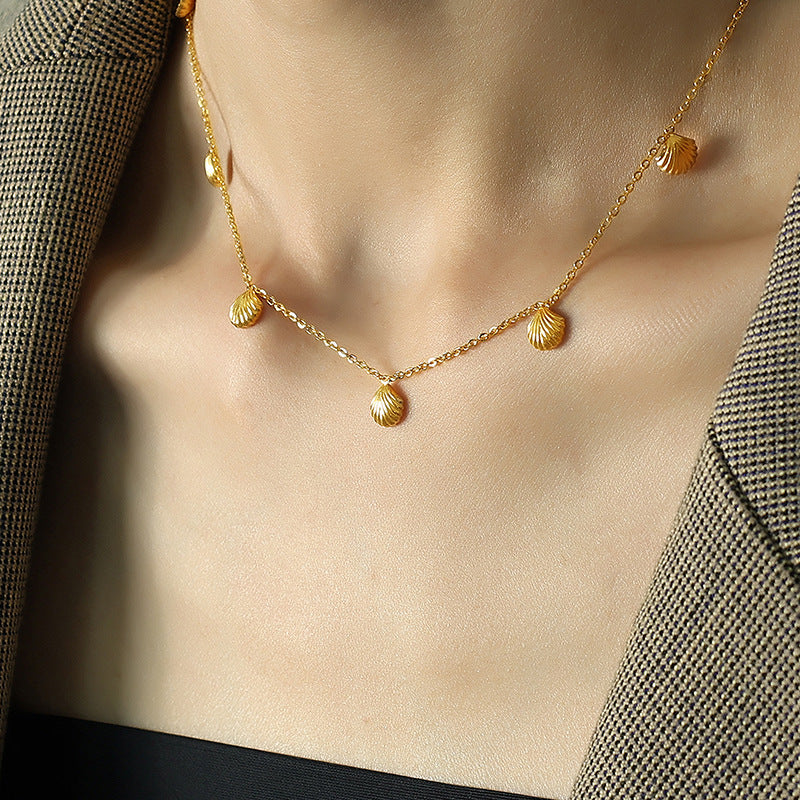 Light Luxury Small Shell Pendant Necklace Gentle Elegant All-match Non-fading