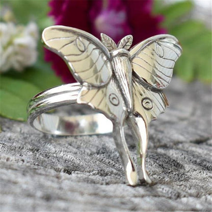 Temperament Gentle Fashion Retro Butterfly Ring