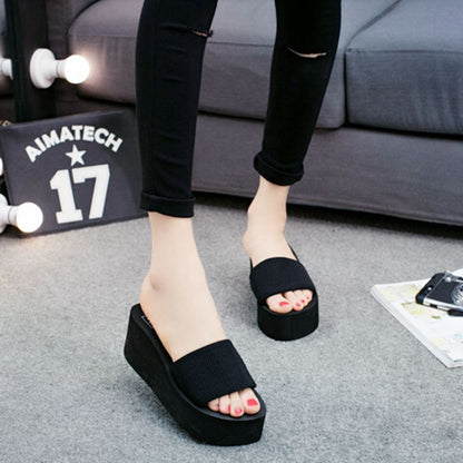 New elastic flat bottom slope with a lady sandals and slippers in wholesale trade platform