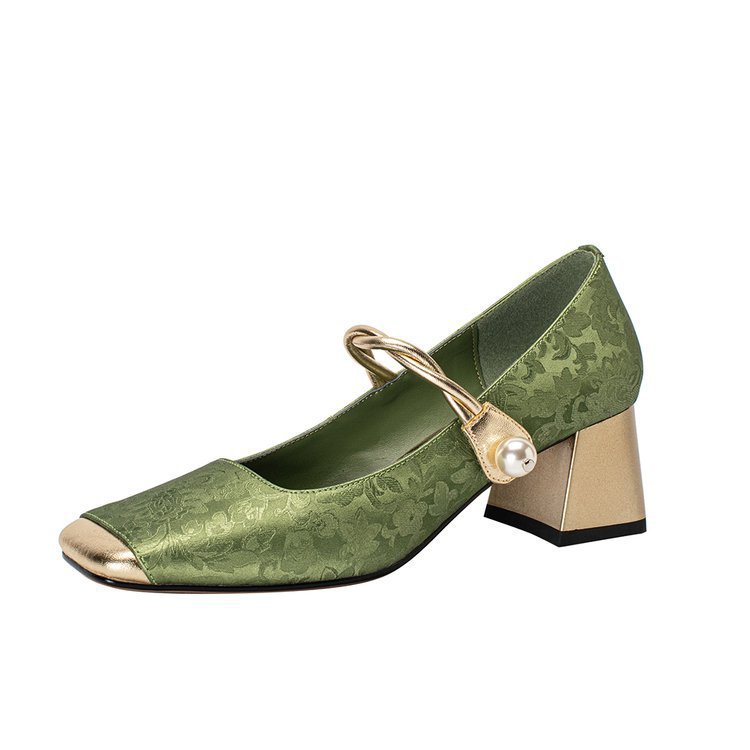 Chinese Style French Entry Lux Embossed Silk Kitten Heels Matching Square Head With Thick