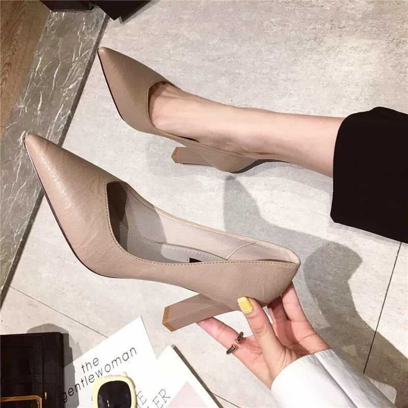 Spring And Autumn New Net Red French Black High Heels