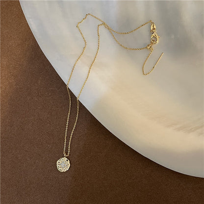 French Simple And Gentle Necklace Vintage Light Luxury Hong Kong Style Accessories