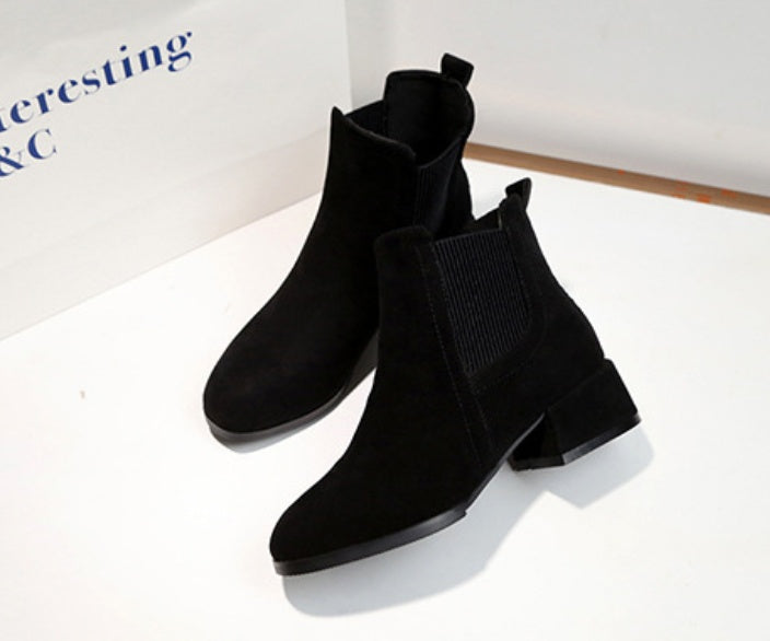 Rough heeled boots