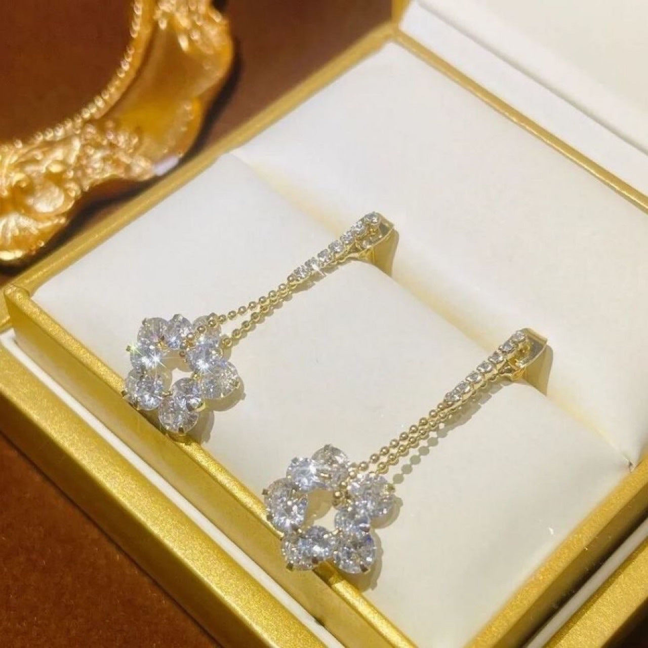 Affordable Luxury Fashion Gentle Elegant Simple All-match Exquisite One Style For Dual-wear Tassel Ear Studs