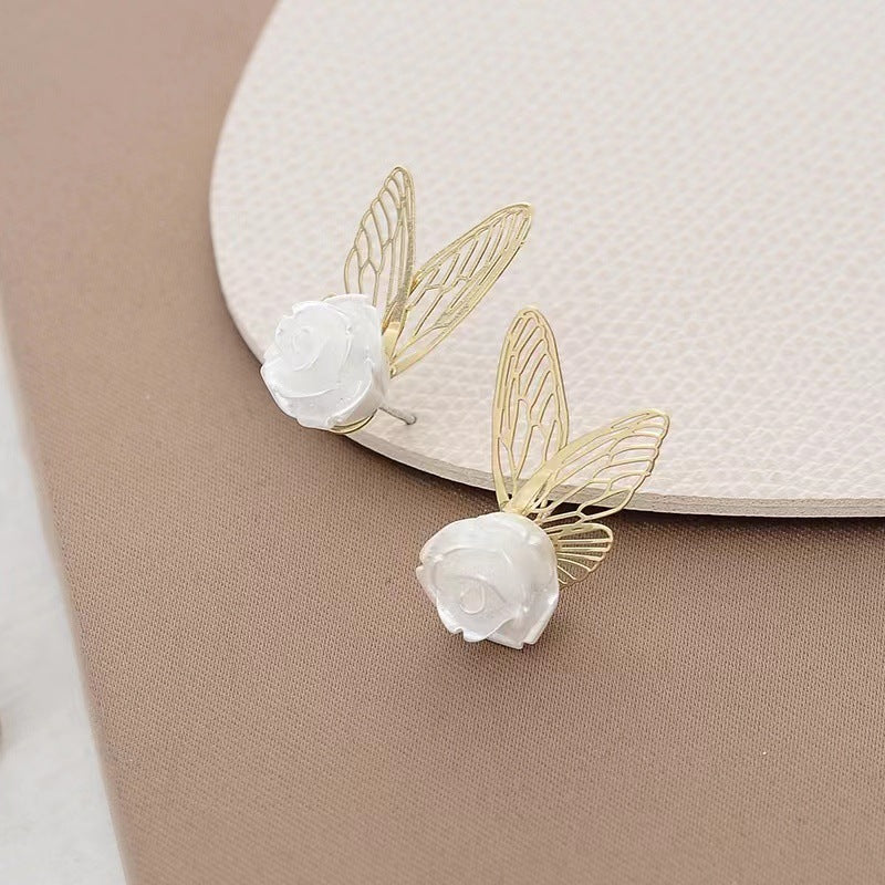 Moonlight Cicada Wing Retro Gentle Pearl Flower Butterfly Cicada Wing Ear Studs Niche Design Elegant Earrings