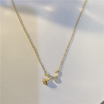 French Gentle Rose With Diamonds Retro Clavicle