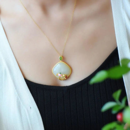 Carp Natural Hetian Jade Ancient Dynasty Pendant Vintage Gold-plated Lotus Design Gentle Clavicle Chain