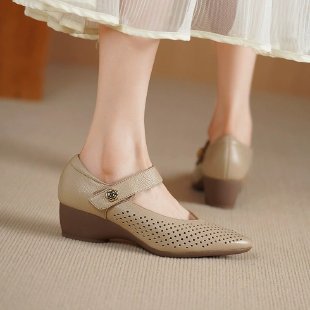 Summer New Retro Breathable Pointed Fashion High Heels For Women