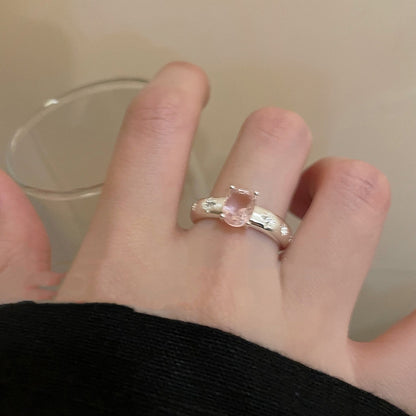 Niche Gentle Hollow Flower Ring