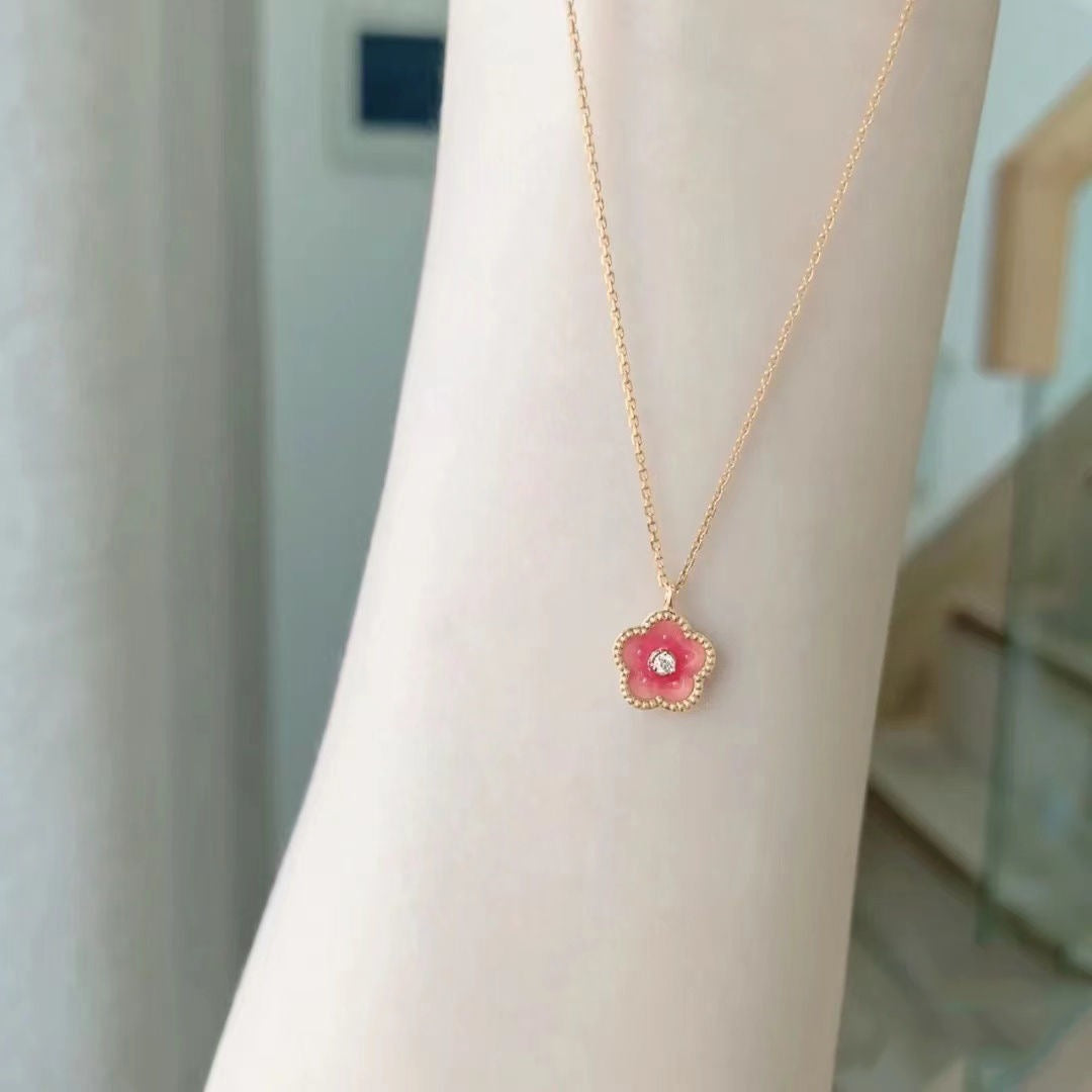 Versatile And Gentle Sterling Silver Necklace