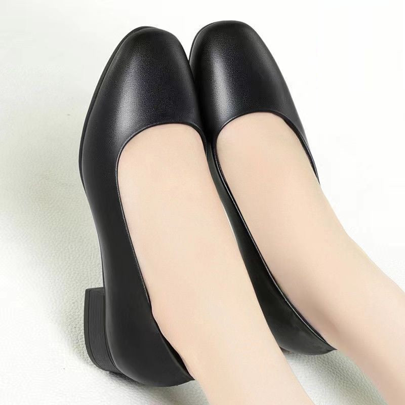 Black Womens Work Shoes With A Square Toe Chunky Heel And Soft Comfortable Sole