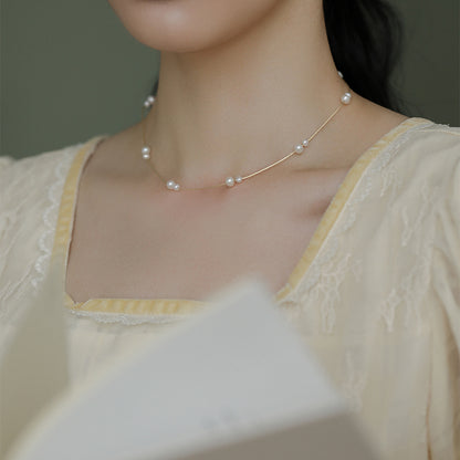 Gentle And Versatile Pearl Necklace